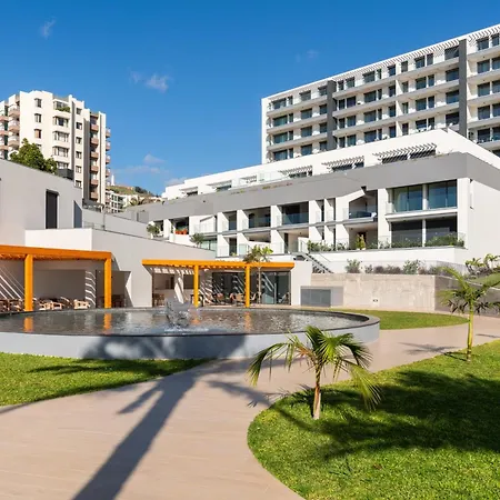 Acqua Iv By An Island Apartment