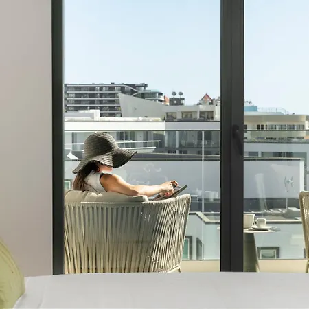 Apartment Acqua Iv By An Island