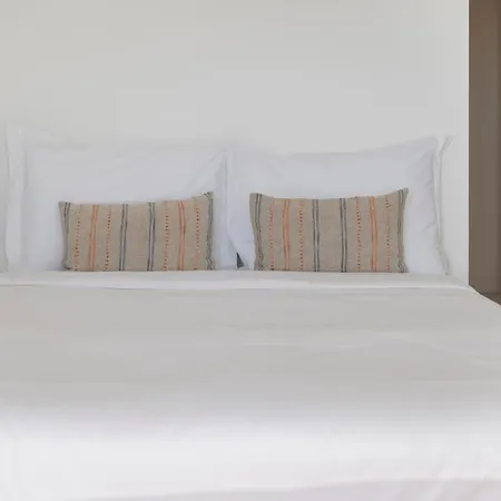 Acqua Iv By An Island Funchal (Madeira)