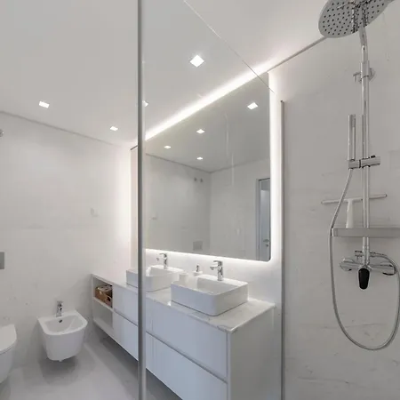 Apartment Acqua Iv By An Island