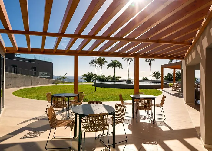 Acqua Iv By An Island * 푼샬