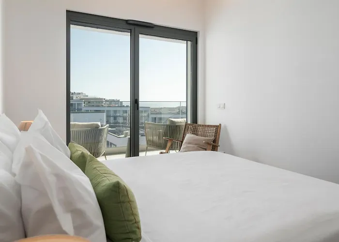 Acqua Iv By An Island 푼샬